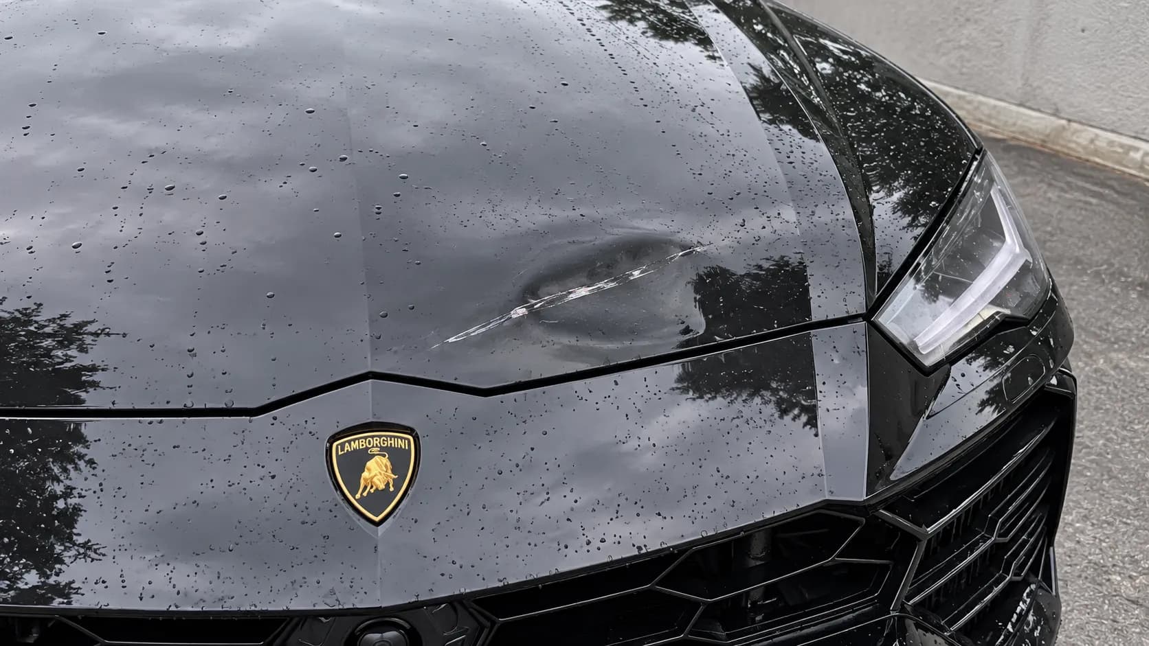 Buzeira — Lamborghini Urus - antes